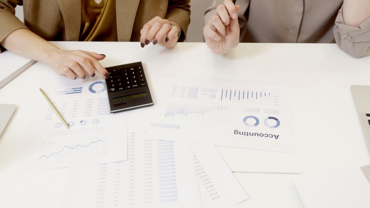 Accounts payable and receivable management for a Texas business